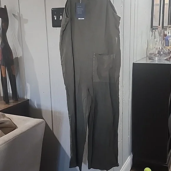 Brand New Universal Tread Goods Co. Overalls - Picture 3 of 5